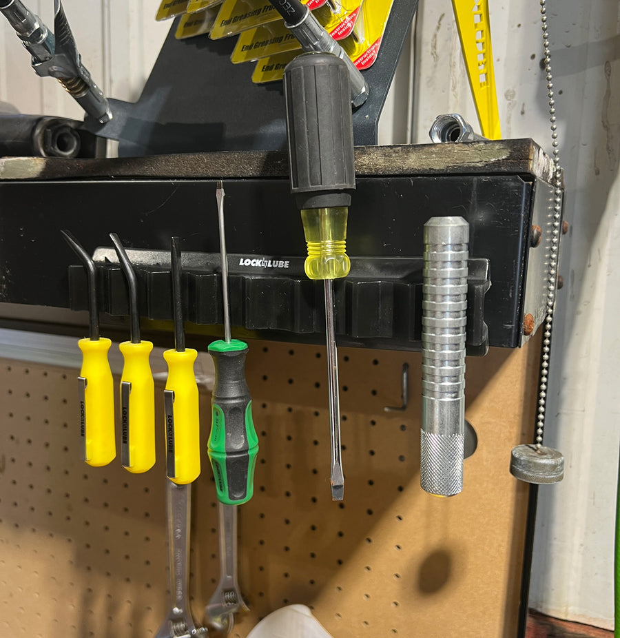 LockNLube Magnetic Tool Holder