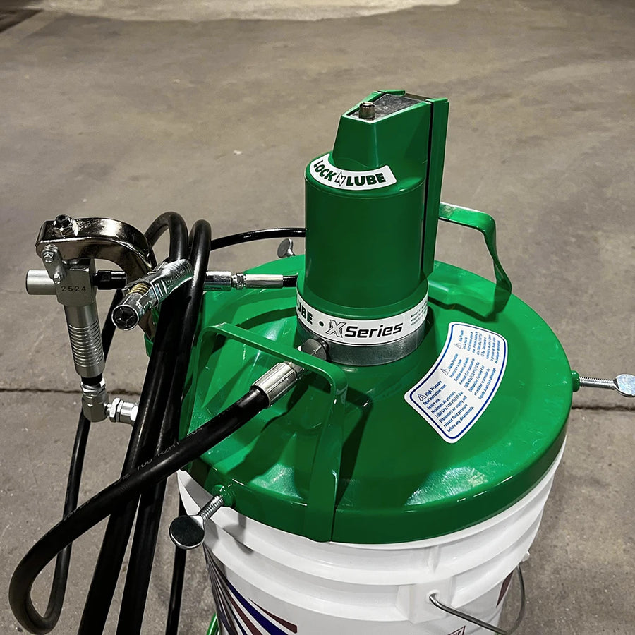 LockNLube® X-Series Grease Pump Kits