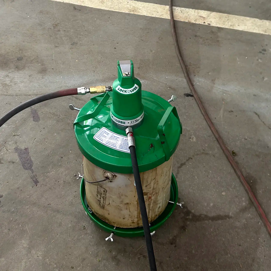 LockNLube X2 Grease Pump Kit (5gal/35lb/16kg)